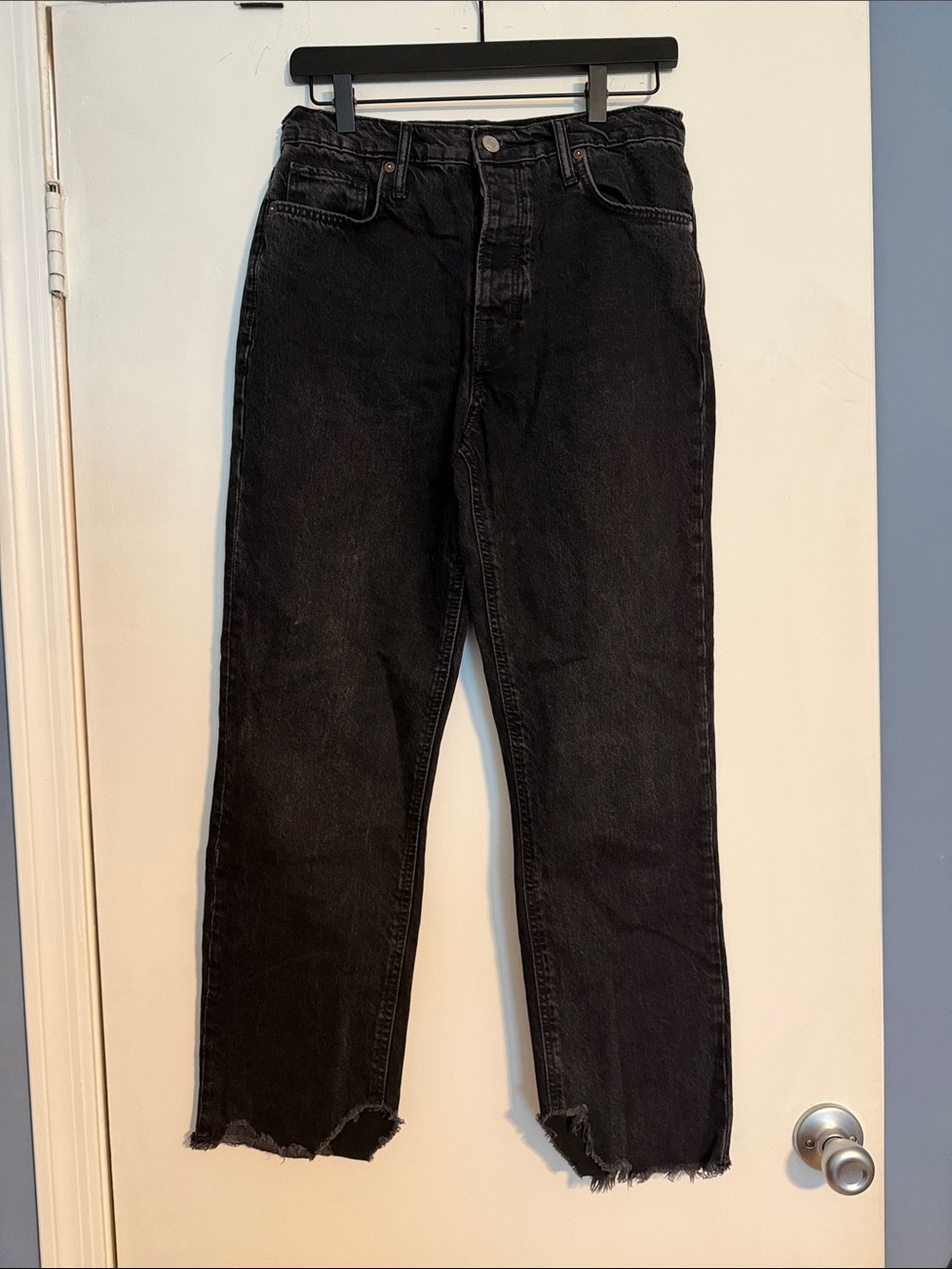 We The Free Black Straight Women's Jeans, Button Closure - size 27